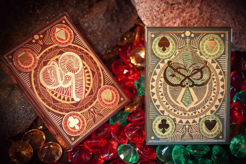 Enchanted Gems: Emerald & Ruby - cards with an unprecedented visage that will take you and your game to a whole new level of experience. Pick up these amazing cards and throw yourself into a whirlwind of unforgettable experiences.